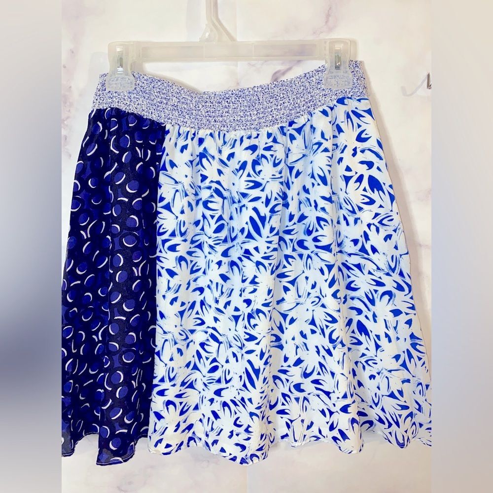 Anthropologie Maeve Cardozo Blue & White 100% Silk Mini Skirt Lined Sz Med